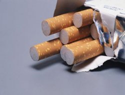 Kapalı alanlarda sigara içenlere ceza kesildi