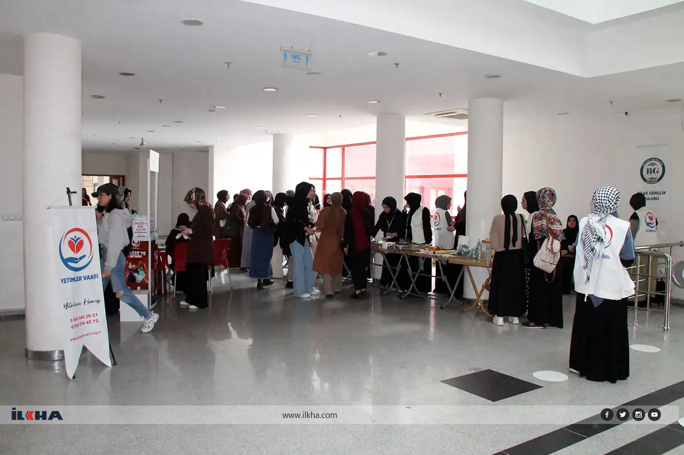 Dicle Üniversitesinde Filistin için yardım kermesi kuruldu