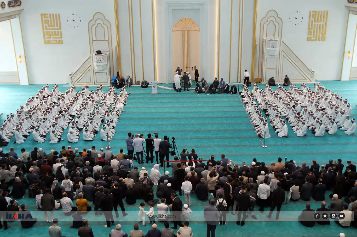 Diyarbakır'da 500 hafız ve hafize icazet aldı