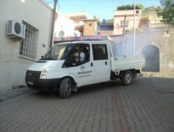 Haşerelere karşı ilaçlama çalışmaları sürüyor