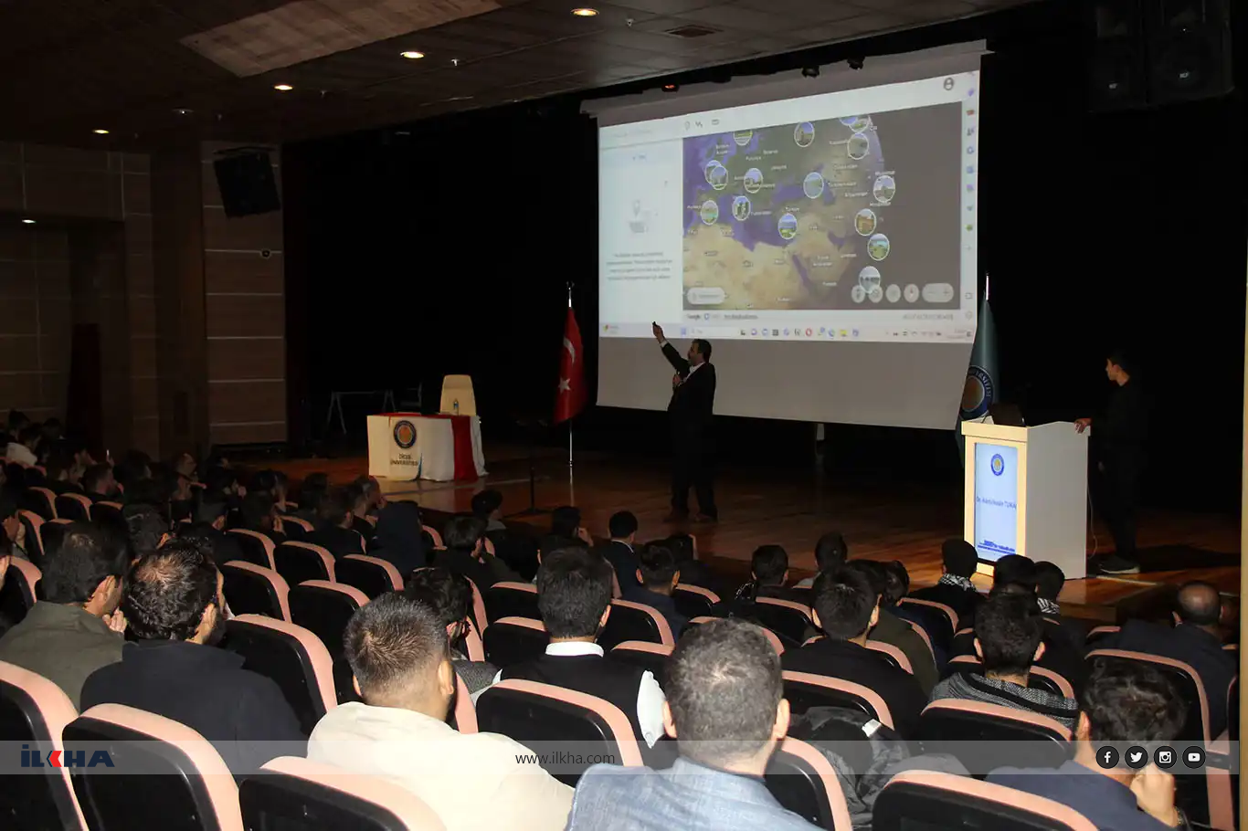 Dicle Üniversitesinde "Selahaddin Eyyubi bir fetih daha mümkün" programı düzenlendi