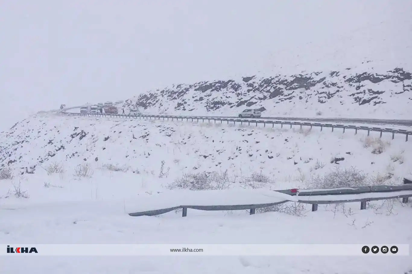 Li Wanê ji ber berfê rêyên gundan hatin girtin