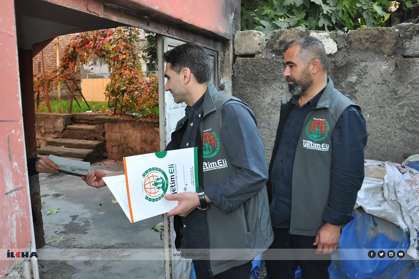 Avrupa Yetim Eli'nden Batman'da ihtiyaç sahiplerine gıda ve nakdi yardım