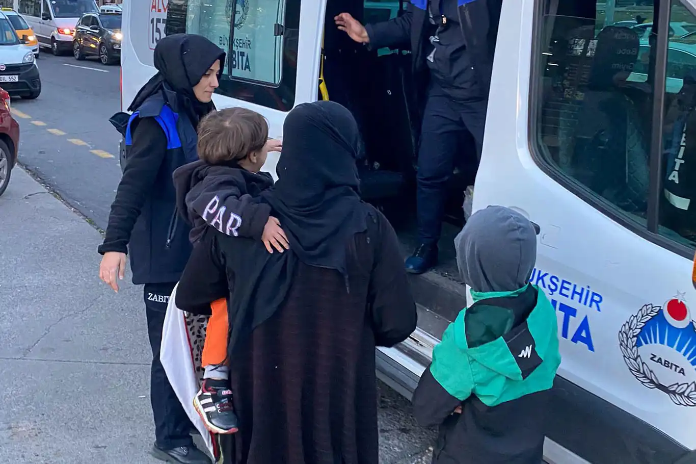 Diyarbakır’da zabıta 5 bin dilenci yakaladı