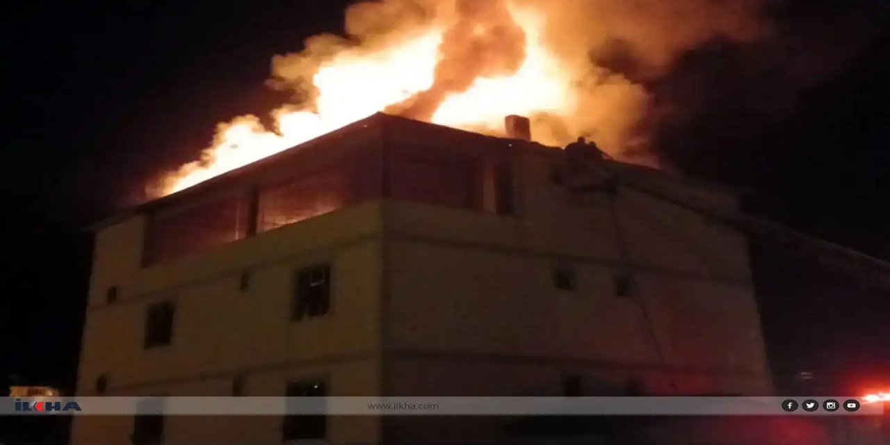 Li Agirîyê di avahîyekî de şewat derket