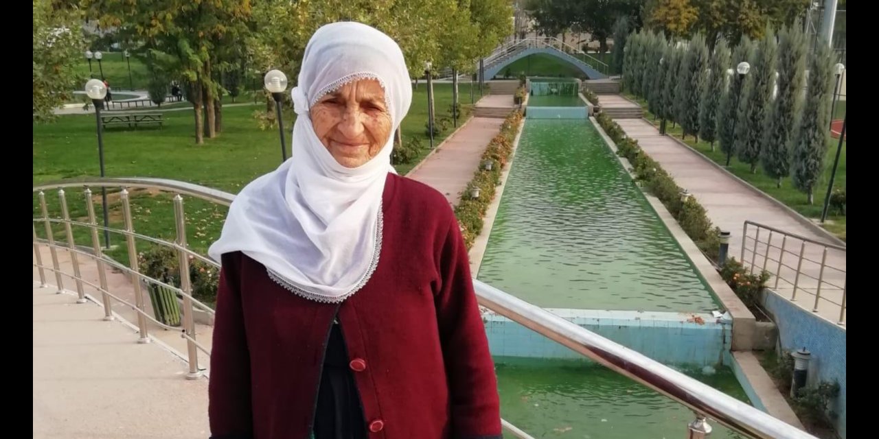 Çınar ilçe merkezi Cumhuriyet Mahallesinden ZEYNEP KAHRAMAN vefat etmiştir