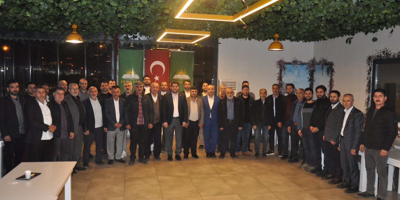 HÜDA PAR Antalya İl Teşkilatı İlk Toplantısını Yaptı