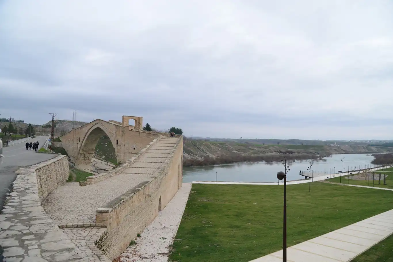 Li Amedê ciwanek xeniqî