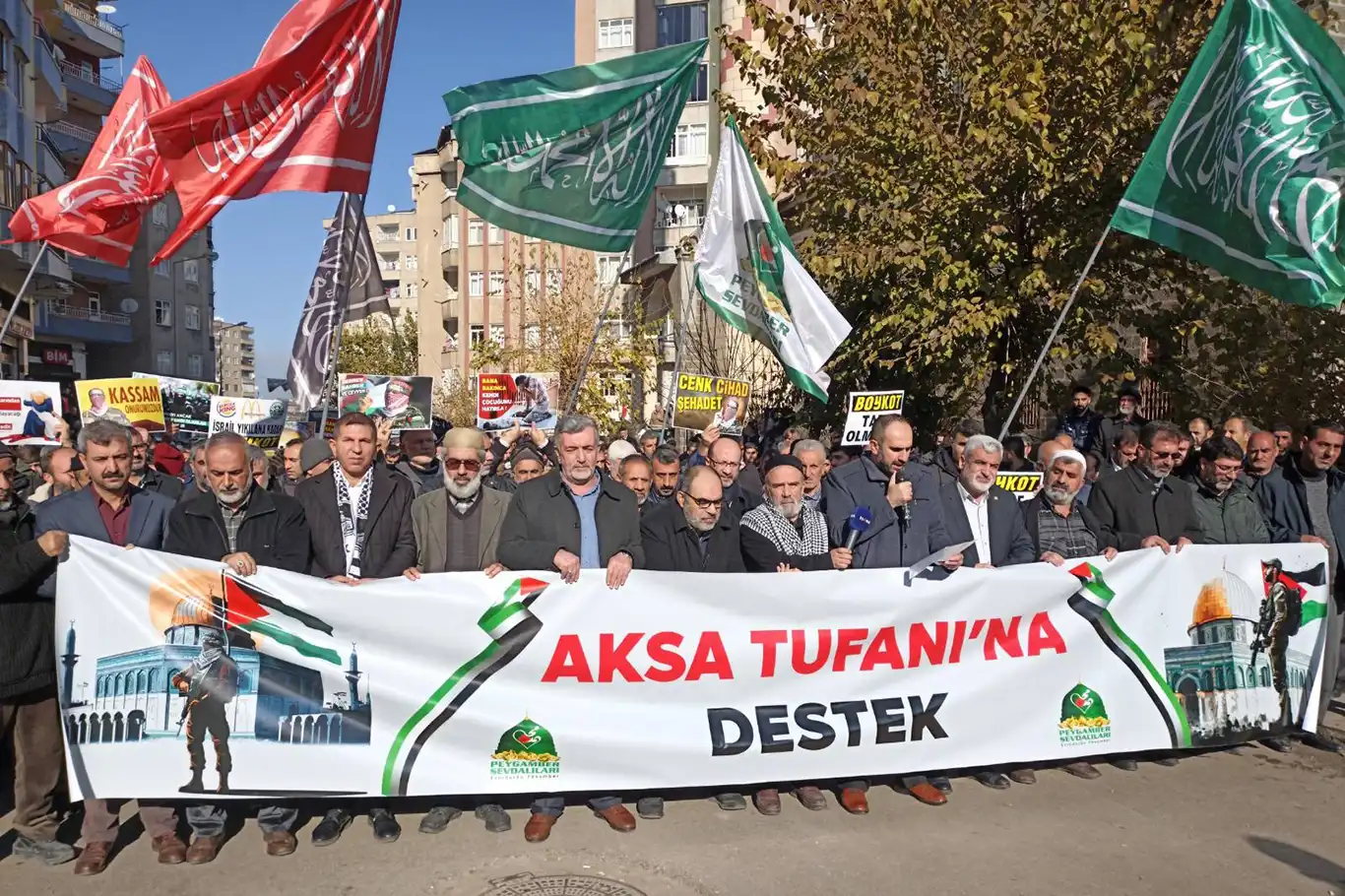 Peygamber Sevdalıları: Kudüs Davası siyonistlerin olmayan insafına terk edilmiştir