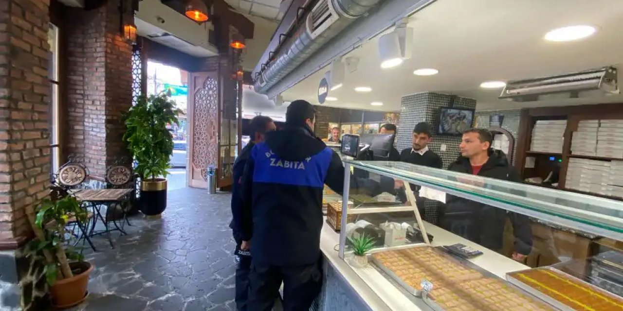 Diyarbakır'da zabıtadan tatlıcı ve pastanelere denetimi