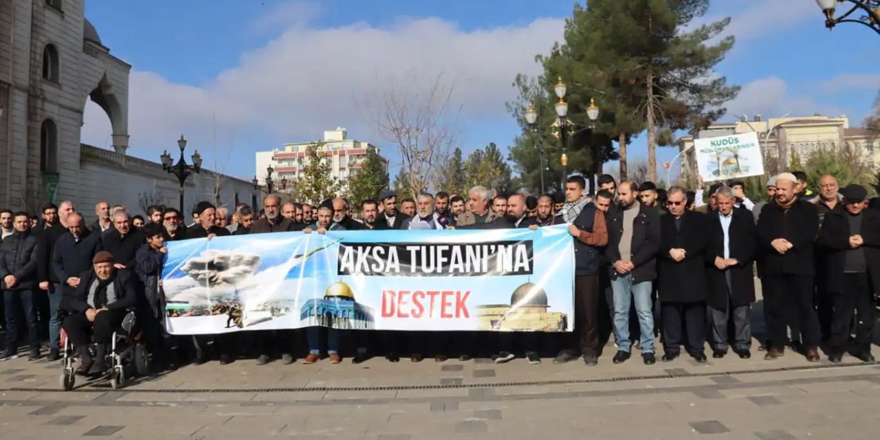 HÜDA PAR Bismil İlçe Başkanlığı Gazze için basın açıklaması düzenledi