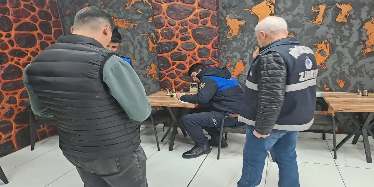 Diyarbakır'da Zabıta Ekiplerinden fiyat listesi denetimi