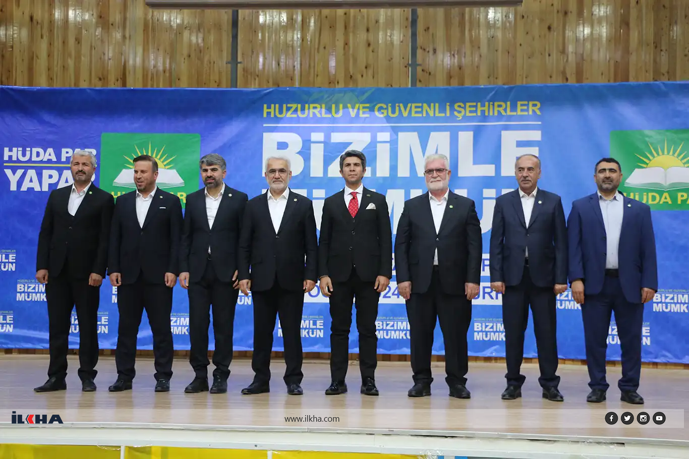HÜDA PAR, 3 il ve 4 ilçenin belediye başkan adaylarını tanıttı