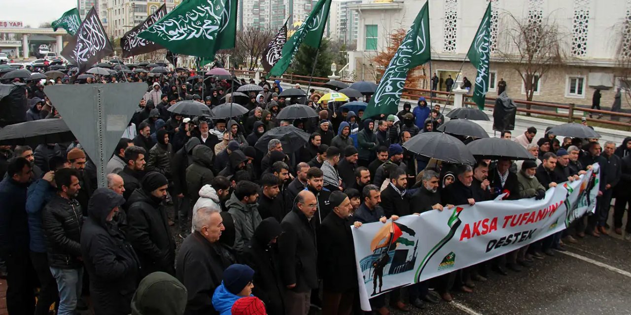 Peygamber Sevdalıları: siyonist israile mal ve teçhizat taşınmasına müsaade edilmemelidir