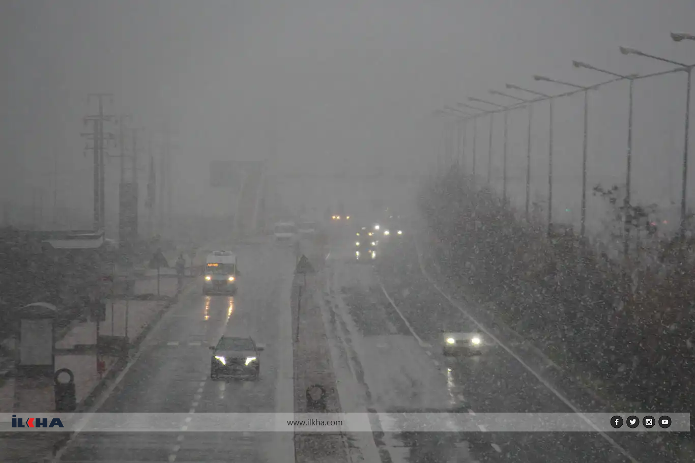 Diyarbakır'da mevsimin ilk karı yağdı