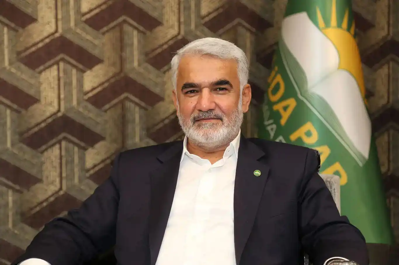 HÜDA PAR Genel Başkanı Yapıcıoğlu: Eğitim sistemi, kimlik erozyonuna yol açan Batıcı anlayıştan arındırılmalı