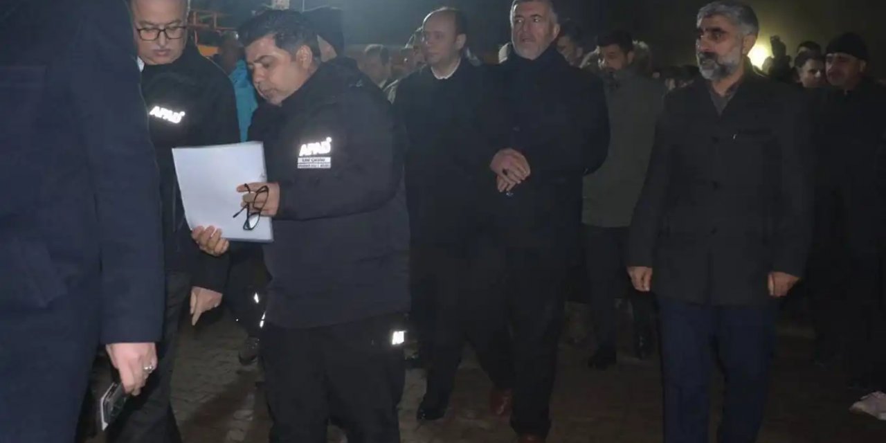 HÜDA PAR Diyarbakır İl Başkanı Gülsever, 6 Şubat depreminin yıldönümü programına katıldı