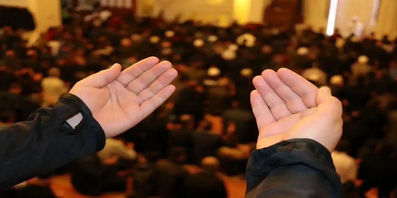 Molla Nazım Şimşek: Bu gecelerde Gazzeli Kardeşlerimizin zaferi için dua edelim