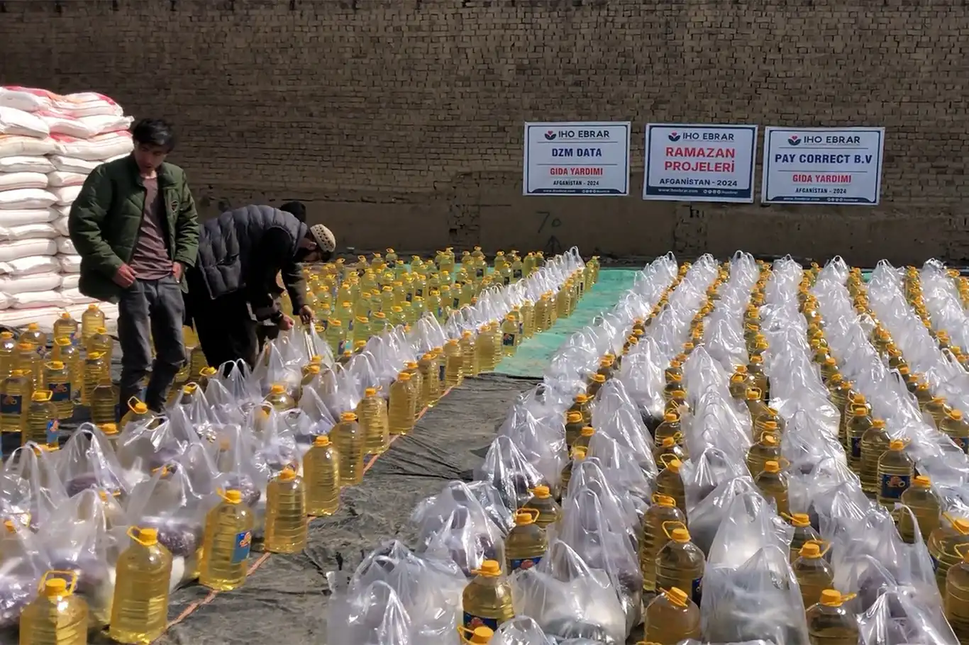 ÎHO EBRAR ji Efxenistanê re alîkarîya Remezanê kir