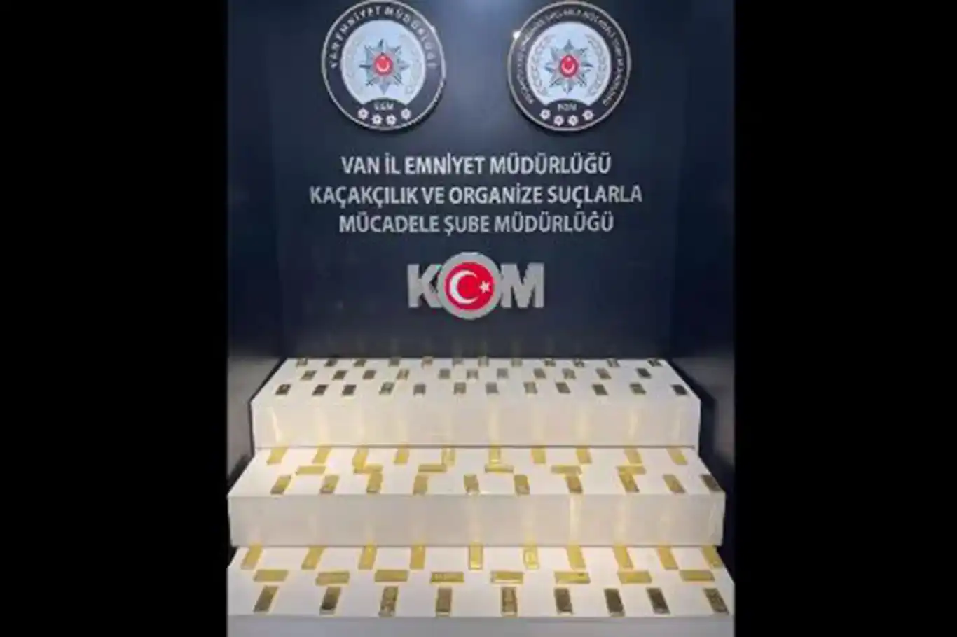 Li Wanê di erebeyekê de 88 kîlo zêr hat  girtin