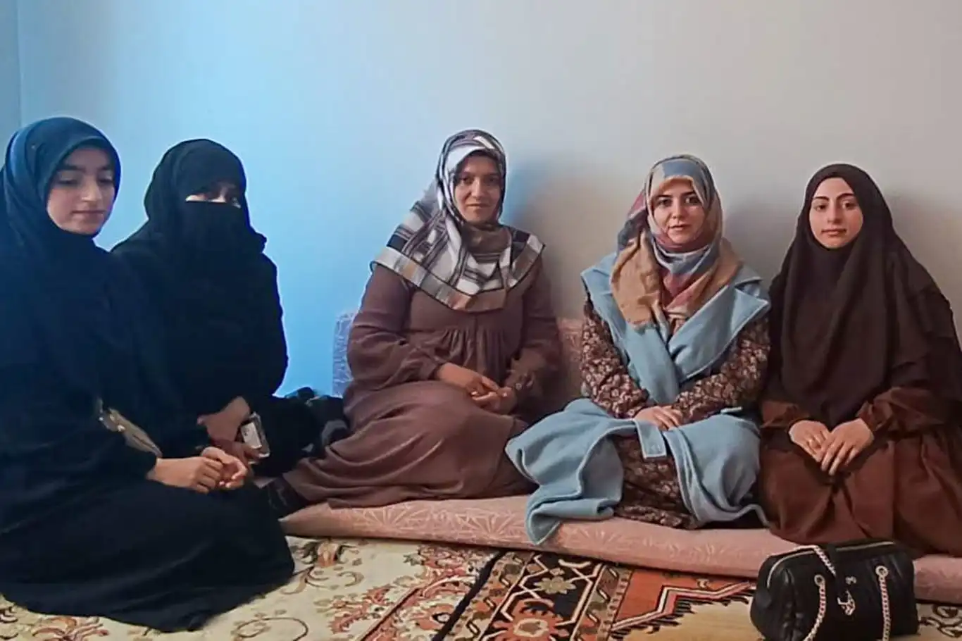 HÜDA PAR Diyarbakır Kadın Kolları'ndan "Gazzeli doktor"a ziyaret