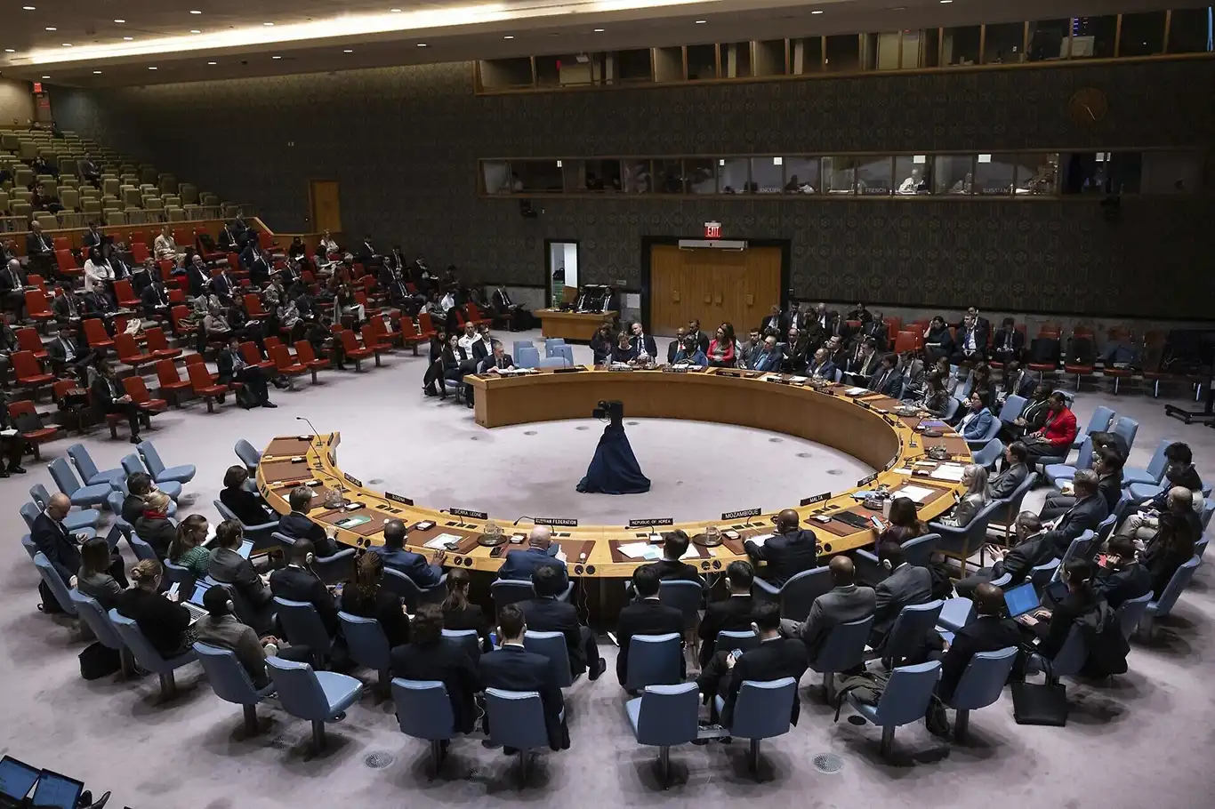 BMGK'de Gazze için acil ateşkes tasarısı kabul edildi