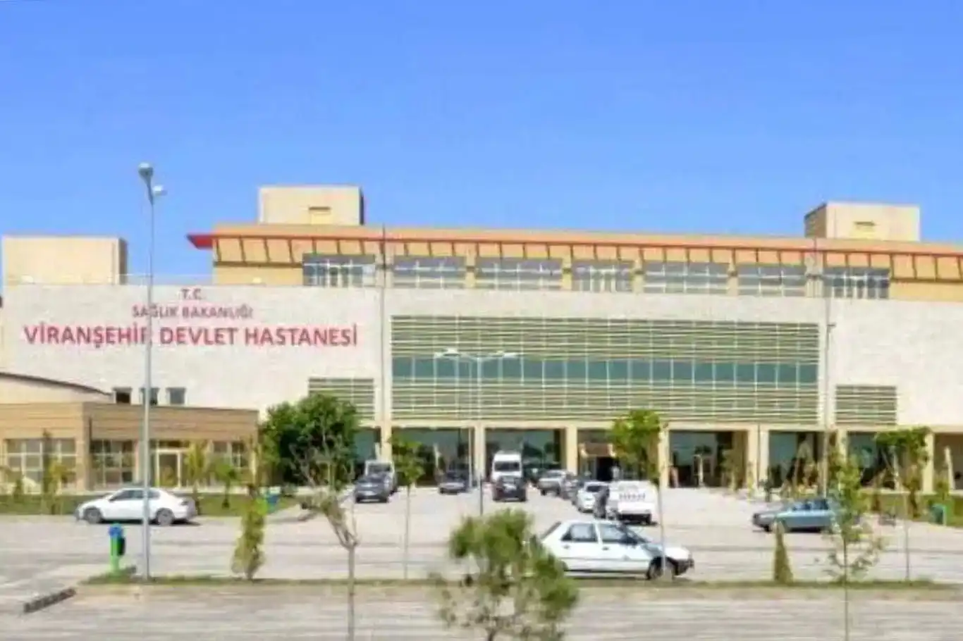 Li Wêranşarê zarokê ku sêv di qirika wî de mabû wefat kir