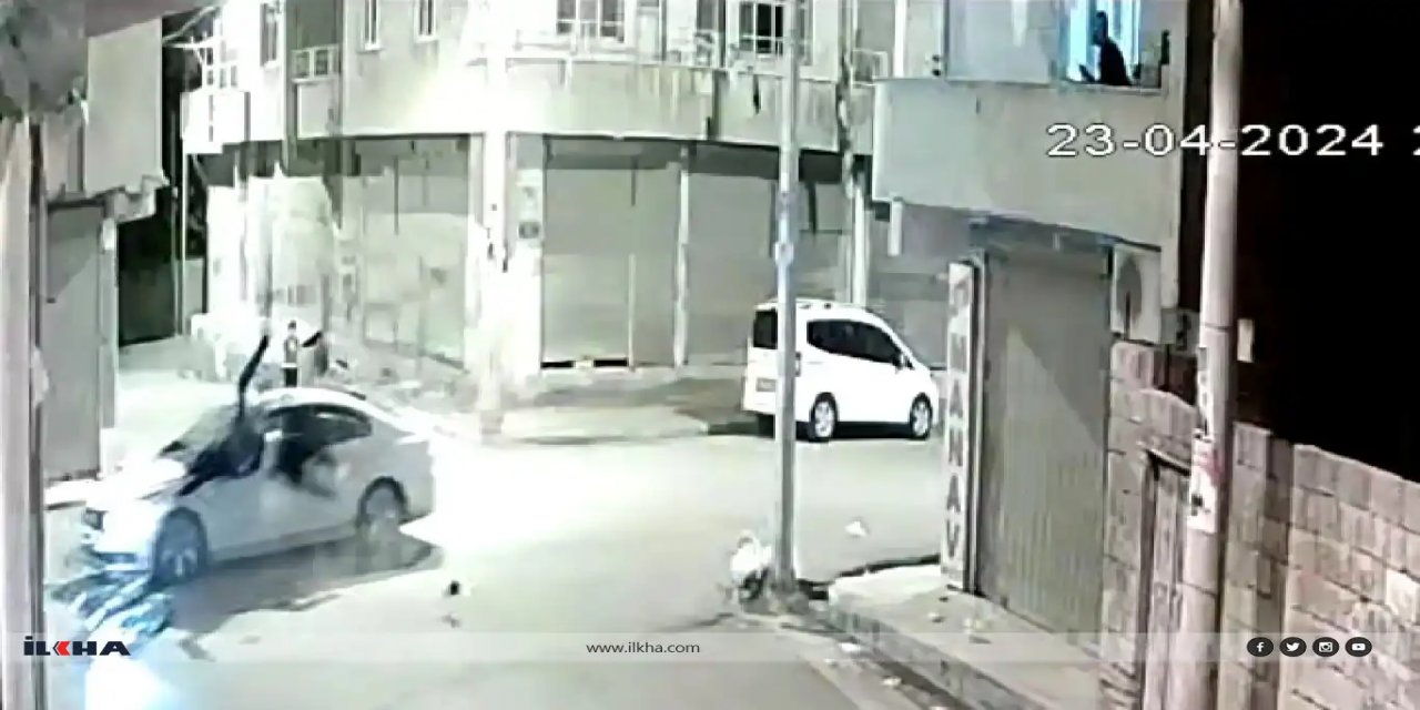 Nusaybin’de otomobil ile motosikletin çarpışma anı güvenlik kamerasına yansıdı