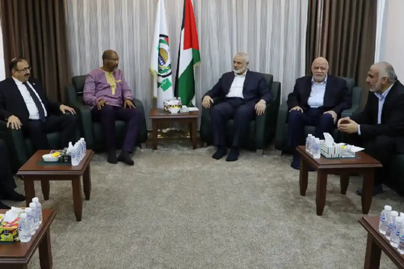 Îsmaîl Henîyye bi nevîyên Mandela re hevdîtin kir