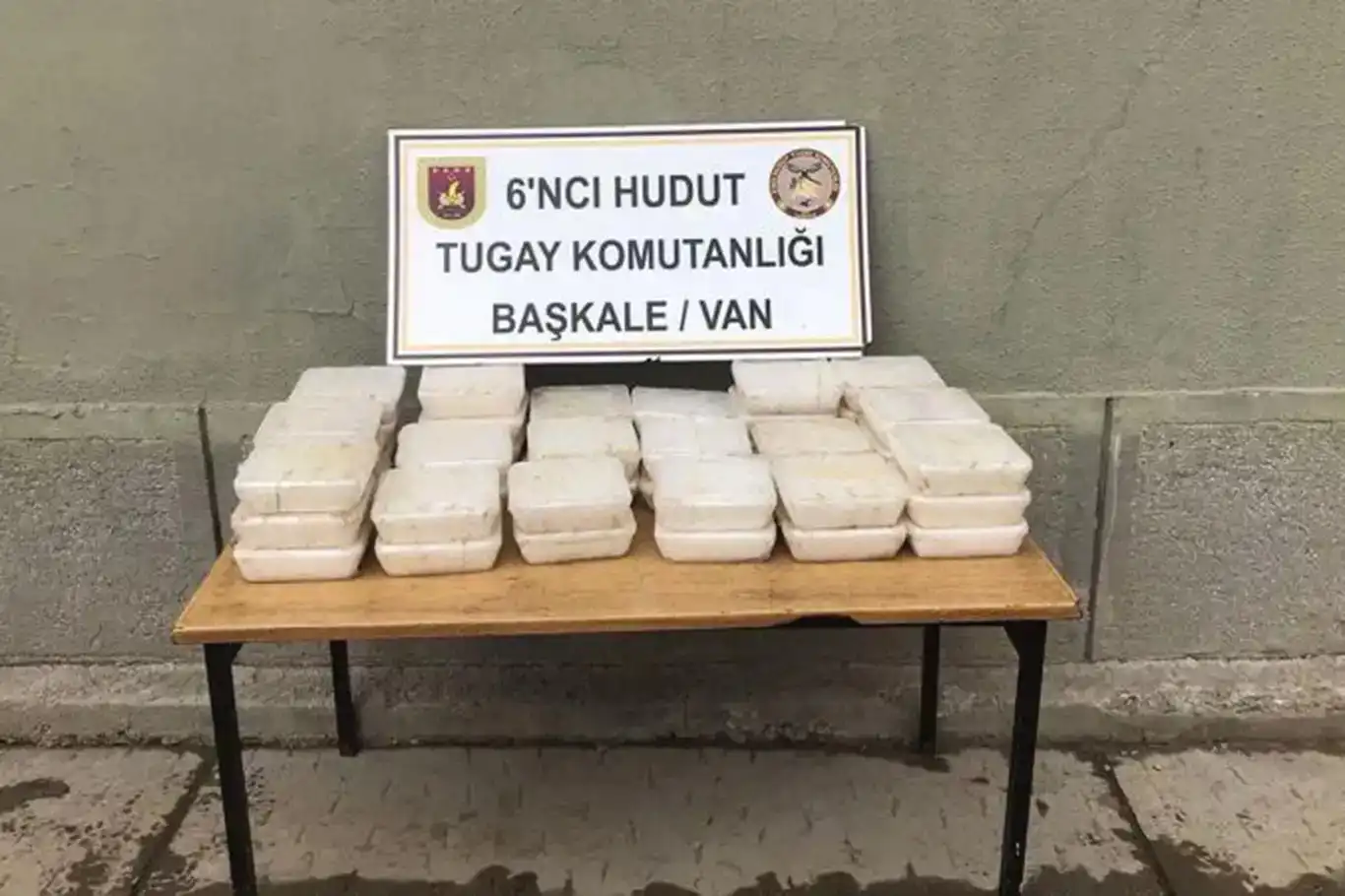 Di sînorê Wanê de 48 kîlo û 234 xram tiryak hat bidestxistin