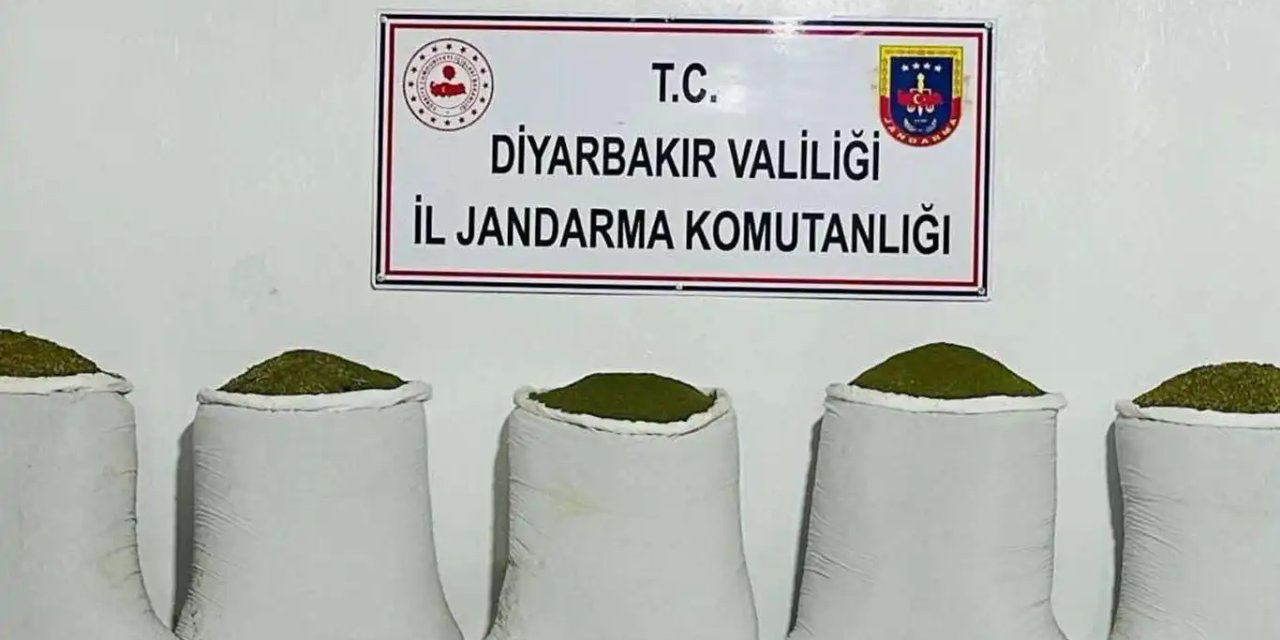 Diyarbakır Lice Yolçatı ve Hedik Mahallelerinde 167 kilogram esrar ele geçirildi