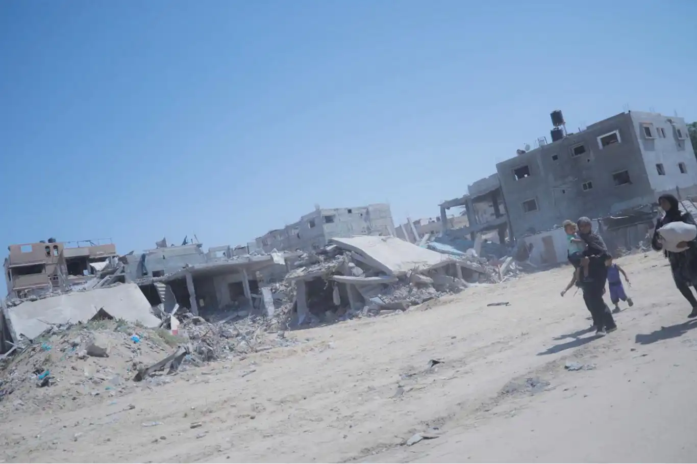 Li Xezzeyê 150 hezar pîrekên bi hemle di bin tehdîdê de ne