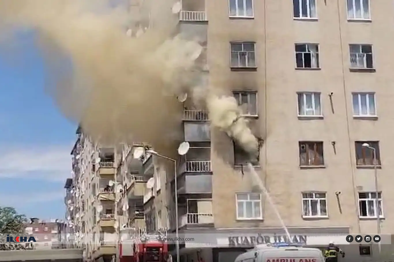 Diyarbakır Huzurevlerinde apartmanda çıkan yangın paniğe neden oldu
