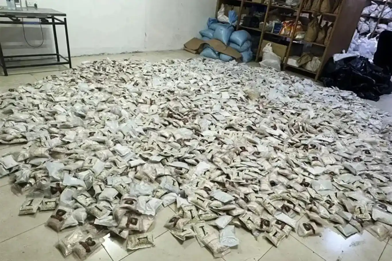 Urdin, bi milyonan hebên tiryakê bi dest xist