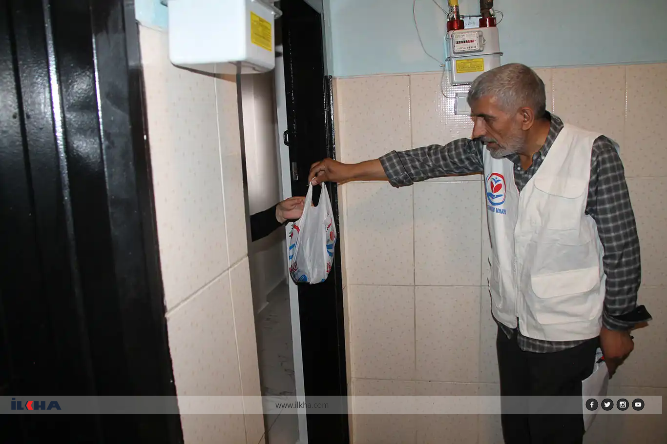 Yetimler Vakfı bu bayramda da yetimleri yalnız bırakmadı