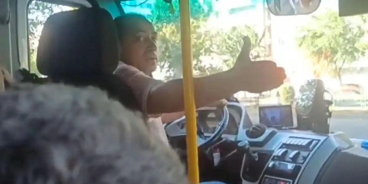 Diyarbakır'da Özel Halk Otobüsleri, ücretsiz kartlı olanları otobüslere almıyor