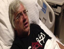 Ayyaş Çapulcuları Uyardı Diye Bıçaklandı!