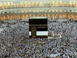 Kabe gül suyu ve zemzemle yıkandı