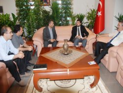 İLKHA'dan Diyarbakır Valisine nezaket ziyareti