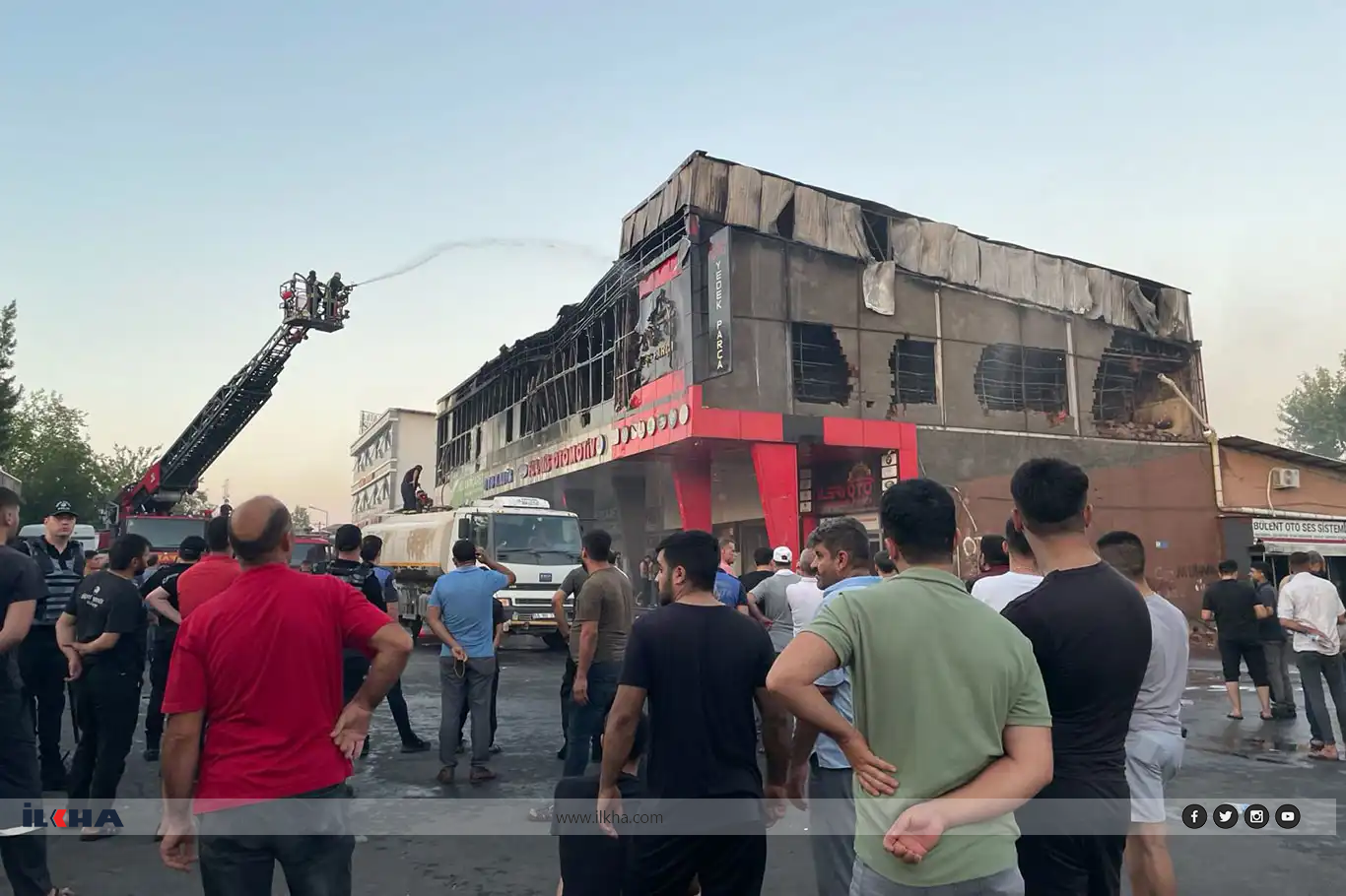 Li senayîya Dîyarbekirê de şewat derket