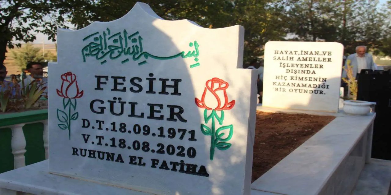 Fesih Güler Hoca mezarı başında yad edilecek