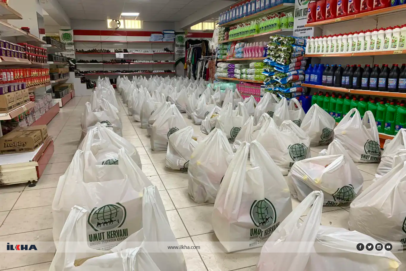 Karwana Hêvîyê li Rihayê ji bi hezaran malbatan re zexîreyê belav kir