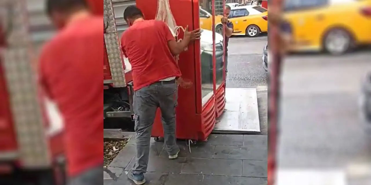 Diyarbakırlı esnaf, boykot ürünlerini ve dolaplarını iade etti