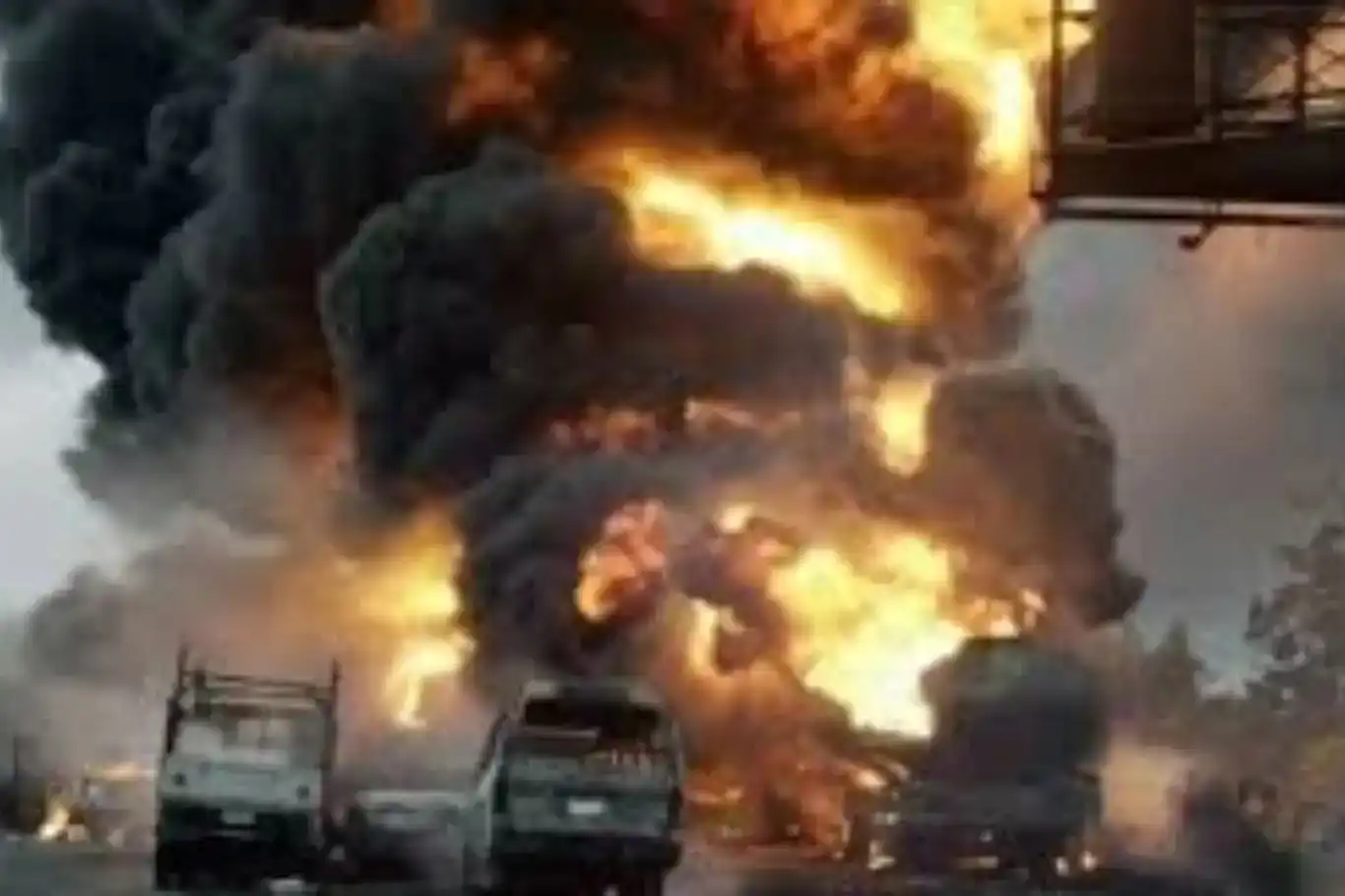 Di teqîna tankera sotemenîyê ya li Nîjeryayê de hejmarê mirîyan derket 147 kesan