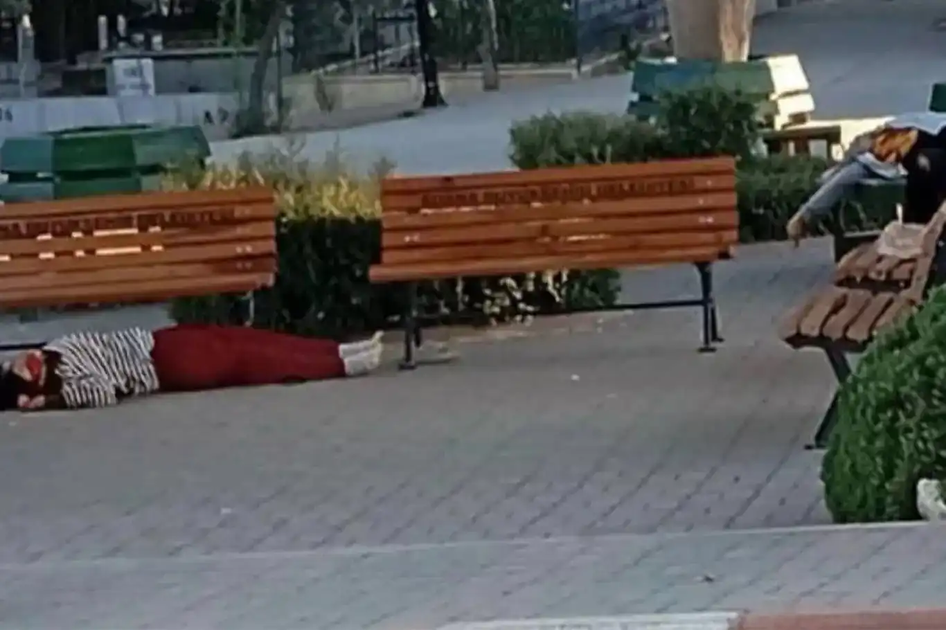 Li goristanê êrîşa çekdarî: Dê û du qîzên wê canê xwe ji dest dan