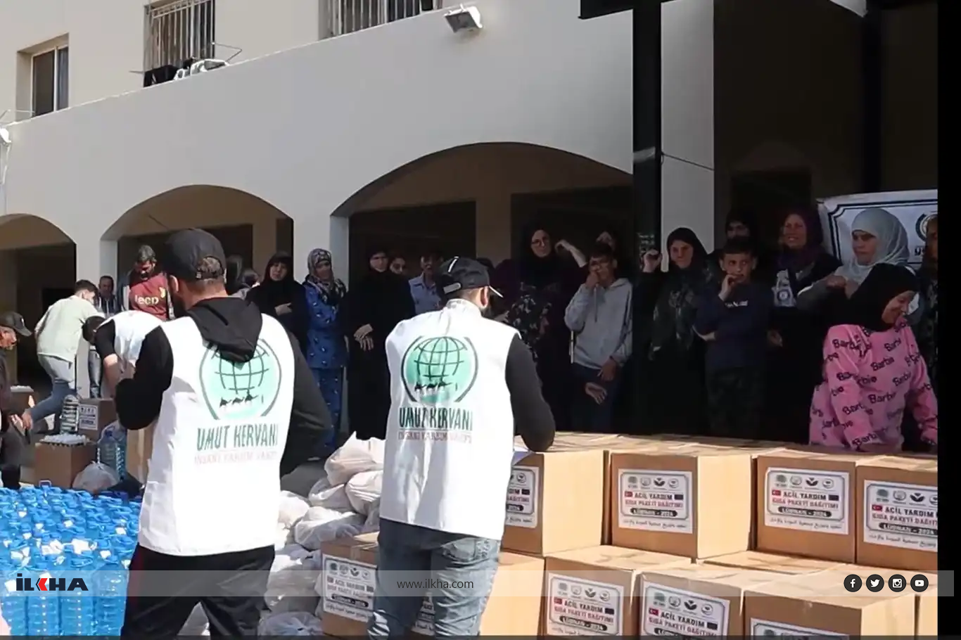 Karwanê Hêvîyê li Libnanê alîkarîya xwarinê kir