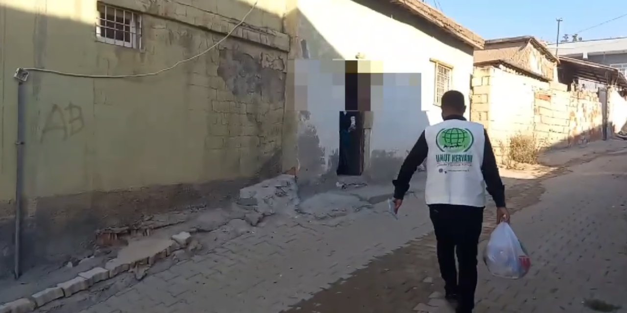 Umut Kervanından Çınar'da mağdur teyzeye yardım