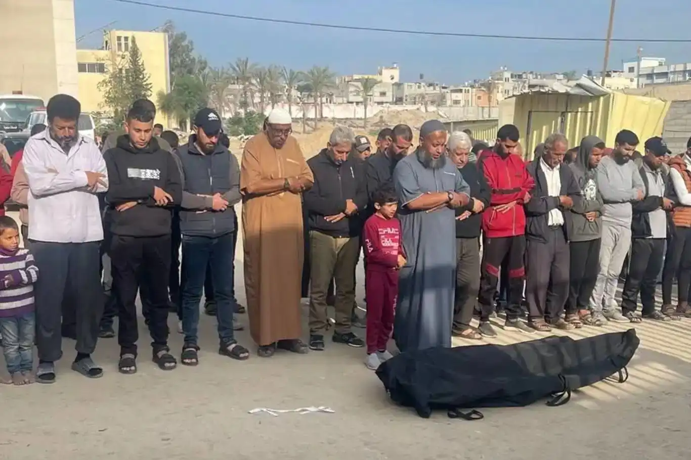 Hejmara şehîdên li Xezzeyê derket 43 hezar û 552an