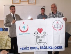 Bingöl'de 6 okula beyaz bayrak