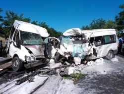 Kazada ağır yaralanan hemşire hayatını kaybetti